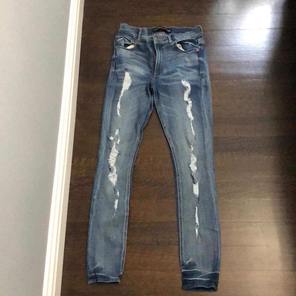 Ripped jeans